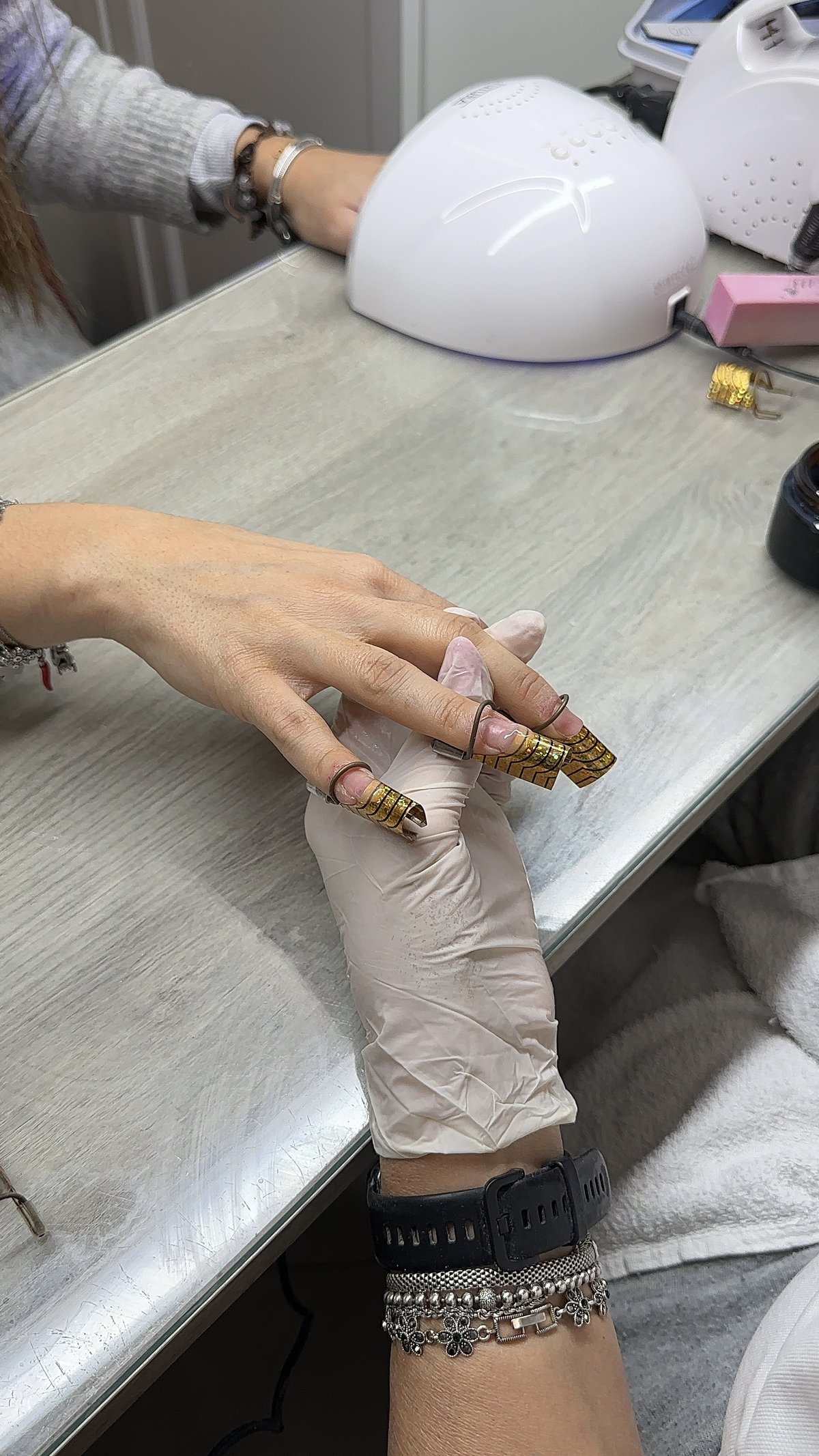 Ricostruzione unghie gel leini